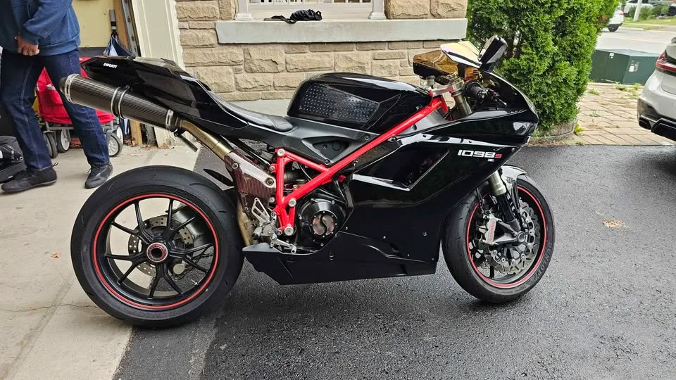 2008 Ducati Superbike image indicator(2)