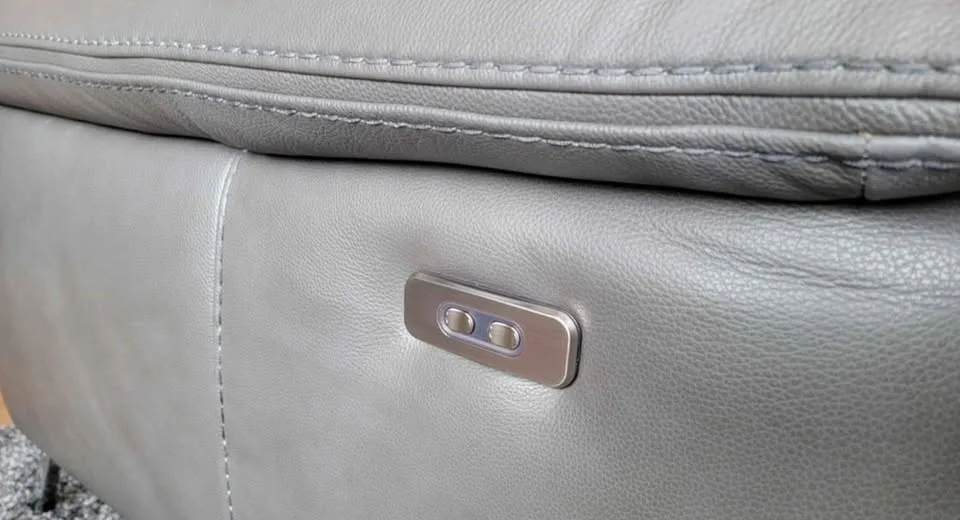 Bellini Italian Oxford Sofa Motorized Recliner image indicator(4)