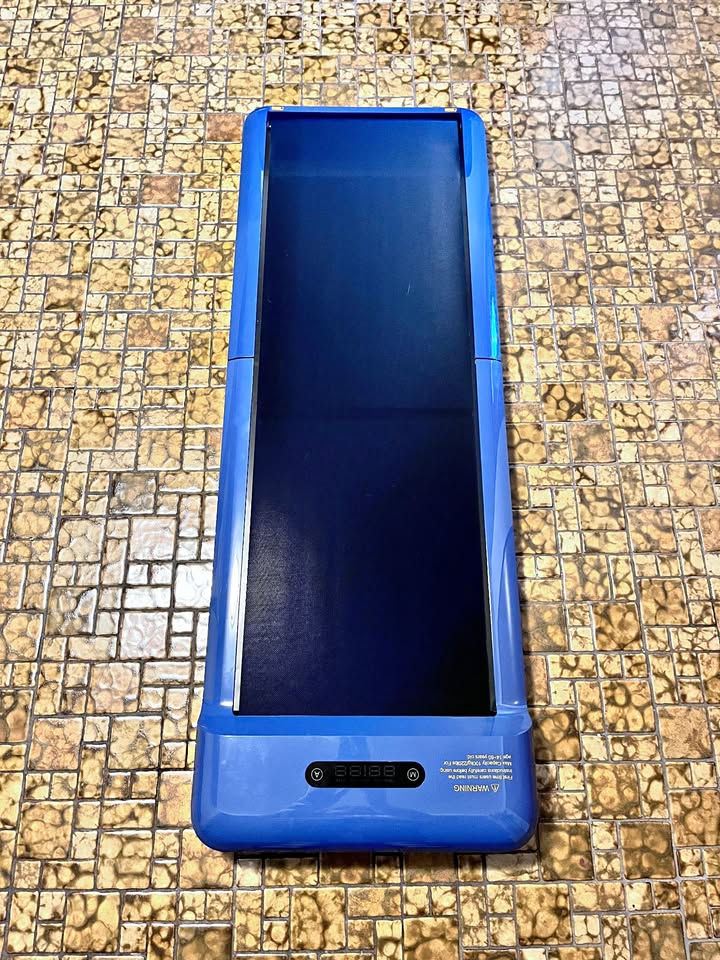 C2 Walking Pad Under Desk Treadmill by Kingsmith