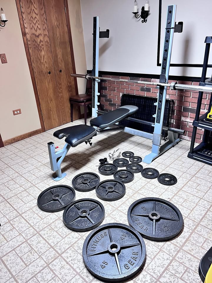Fitness Gear Weight Bench, Barbell, Plates