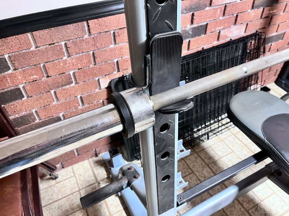 Fitness Gear Weight Bench, Barbell, Plates - photo 4