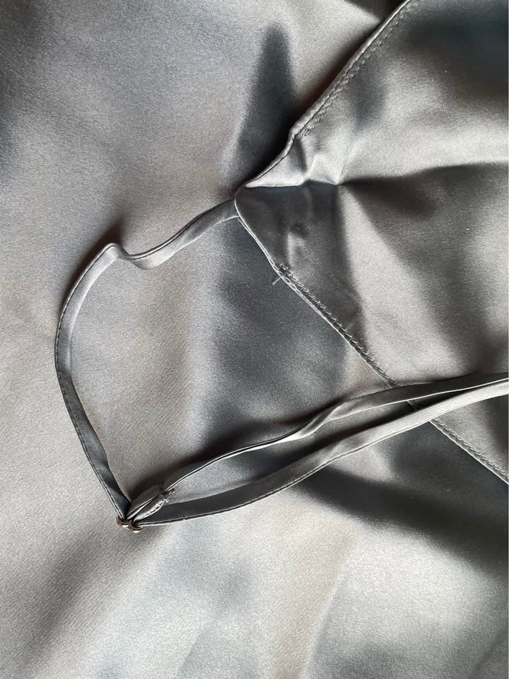 Brand new 100% silk camisole, xs - photo 2