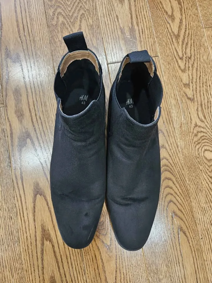 H&M Black Suede Chelsea Ankle Boots 43 image indicator(3)
