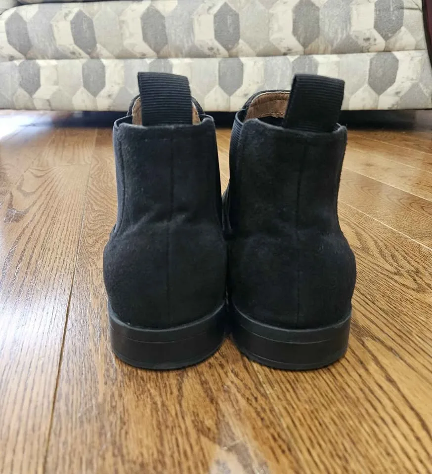 H&M Black Suede Chelsea Ankle Boots 43 image indicator(4)