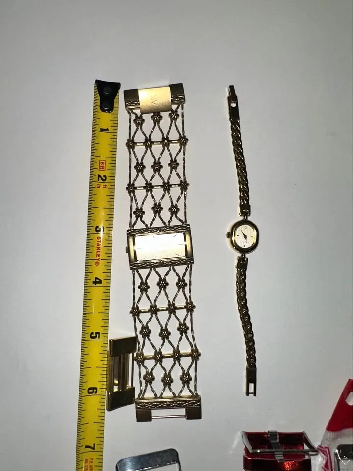 Women’s Watch Lot of 9 image indicator(3)