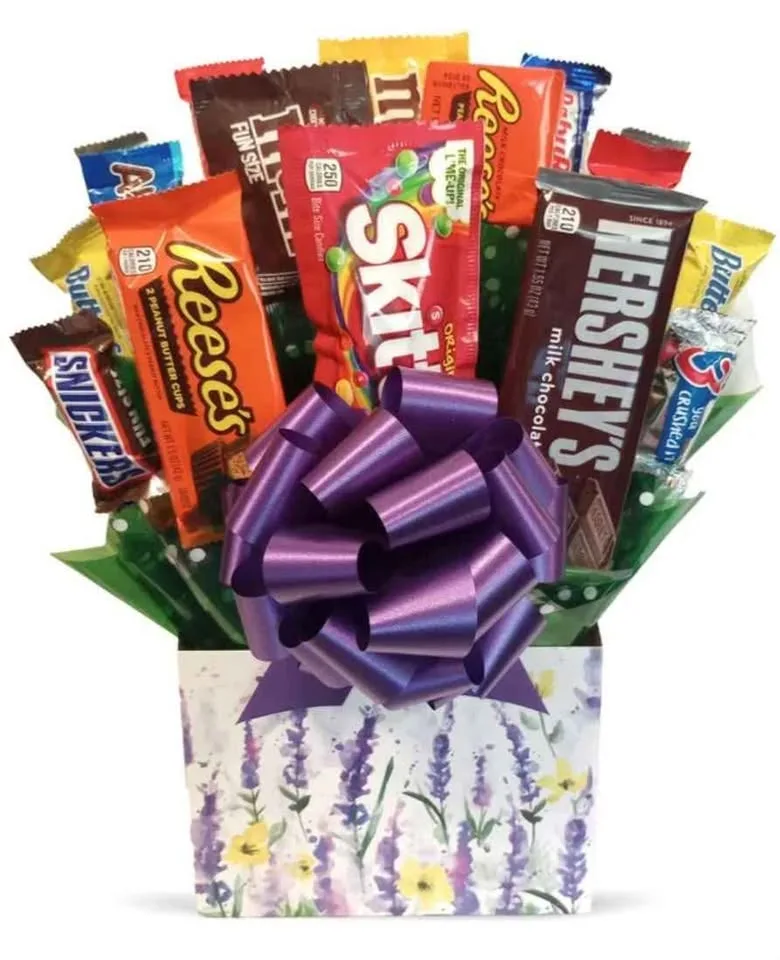 Holiday Chocolate Basket image indicator(3)