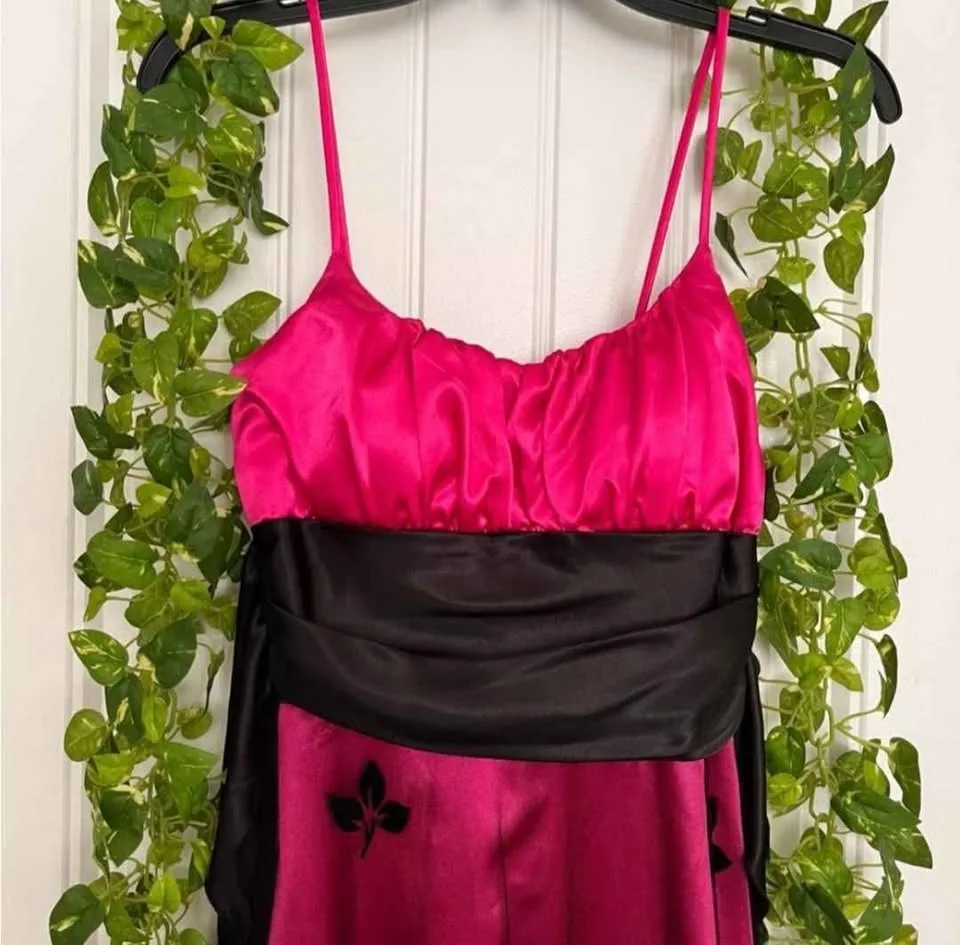 Sparkly Floral Pink Satin Dress image indicator(2)