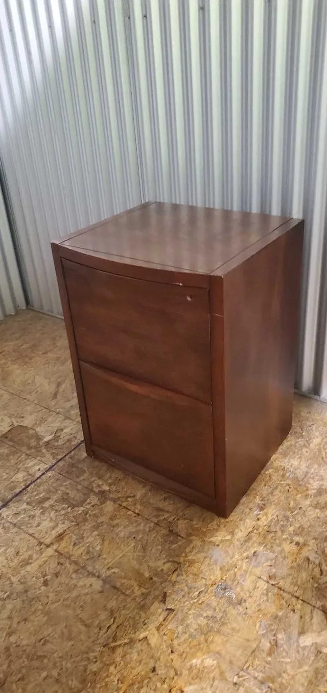 Filing Cabinets image indicator(2)