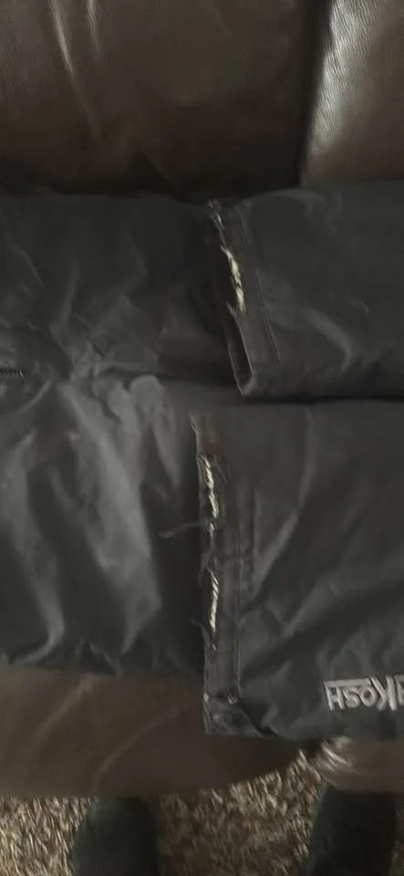 Winter coat and snow pants size 8 image indicator(3)