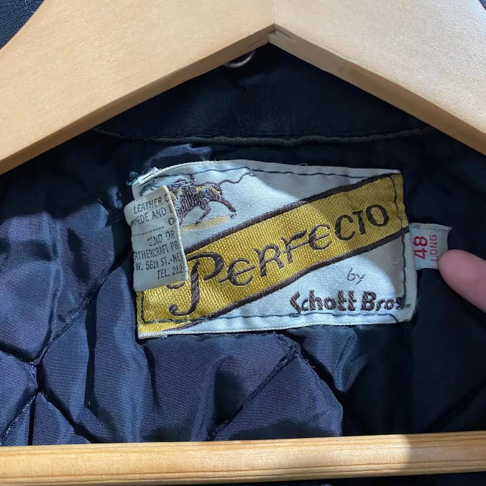 Schott Perfecto Vintage Leather Jacket image indicator(4)