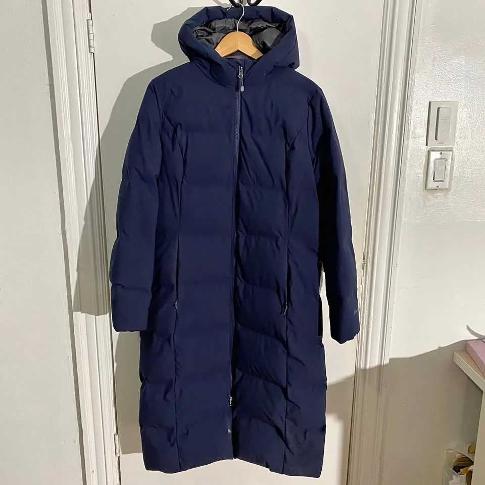 Navy blue, real down hooded puffer coat -Eddie Bauer