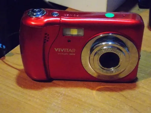 Vivitar VXX14 Digital Camera 20 MegaPixel Red