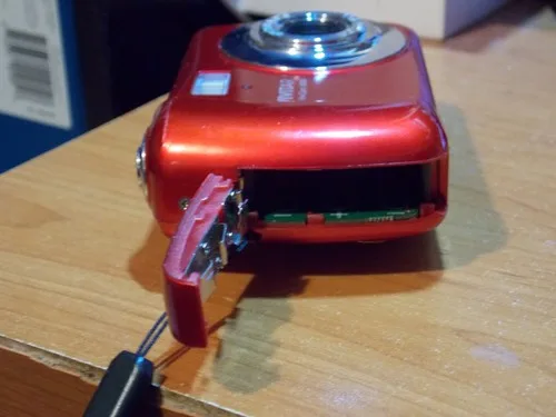 Vivitar VXX14 Digital Camera 20 MegaPixel Red image indicator(9)