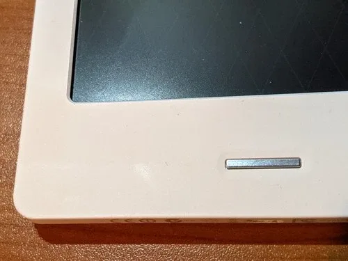 Kobo N905 Touch E-Reader Tablet With 6" Display Wi-Fi image indicator(8)