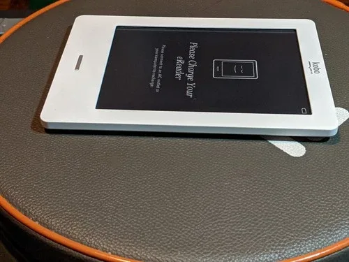 Kobo N905 Touch E-Reader 6" Display Wi-Fi image indicator(3)