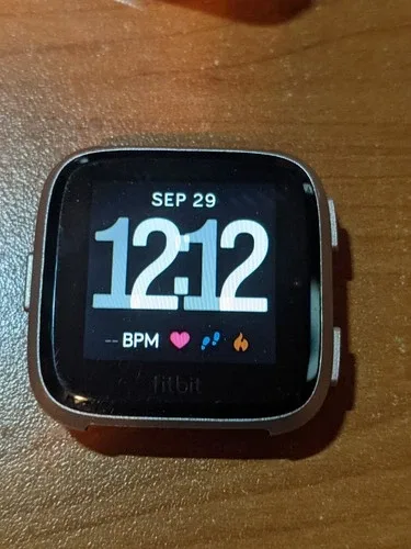 Fitbit Versa 1, Health Fitness Smartwatch W/ Charger