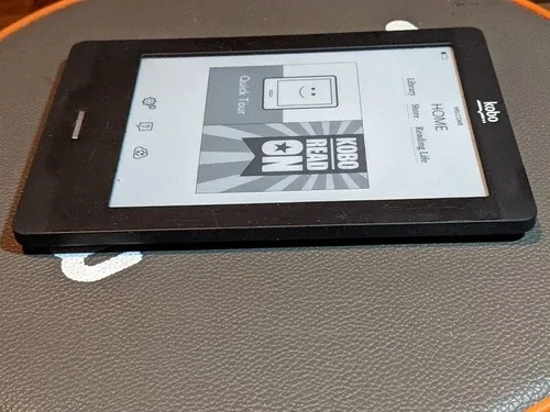 Kobo N905 Touch E-Reader 6" Display + Case image indicator(8)