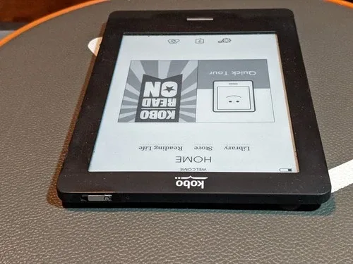 Kobo N905 Touch E-Reader 6" Display + Case image indicator(9)