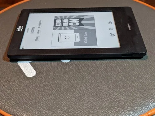 Kobo N905 Touch E-Reader 6" Display + Case image indicator(10)