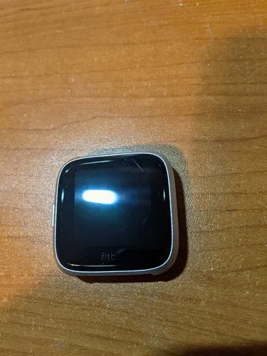 Fitbit Versa LITE, Health Fitness Smartwatch W/ Charger image indicator(2)