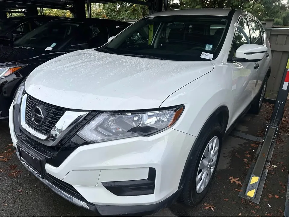 2018 Nissan Rogue image indicator(2)