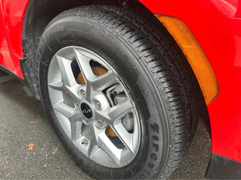 2023 Kia Soul EX image indicator(10)