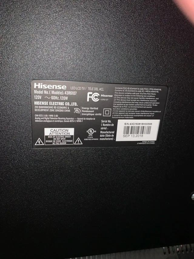 43” HD ROKU TV (“Screen Jitters”) image indicator(3)