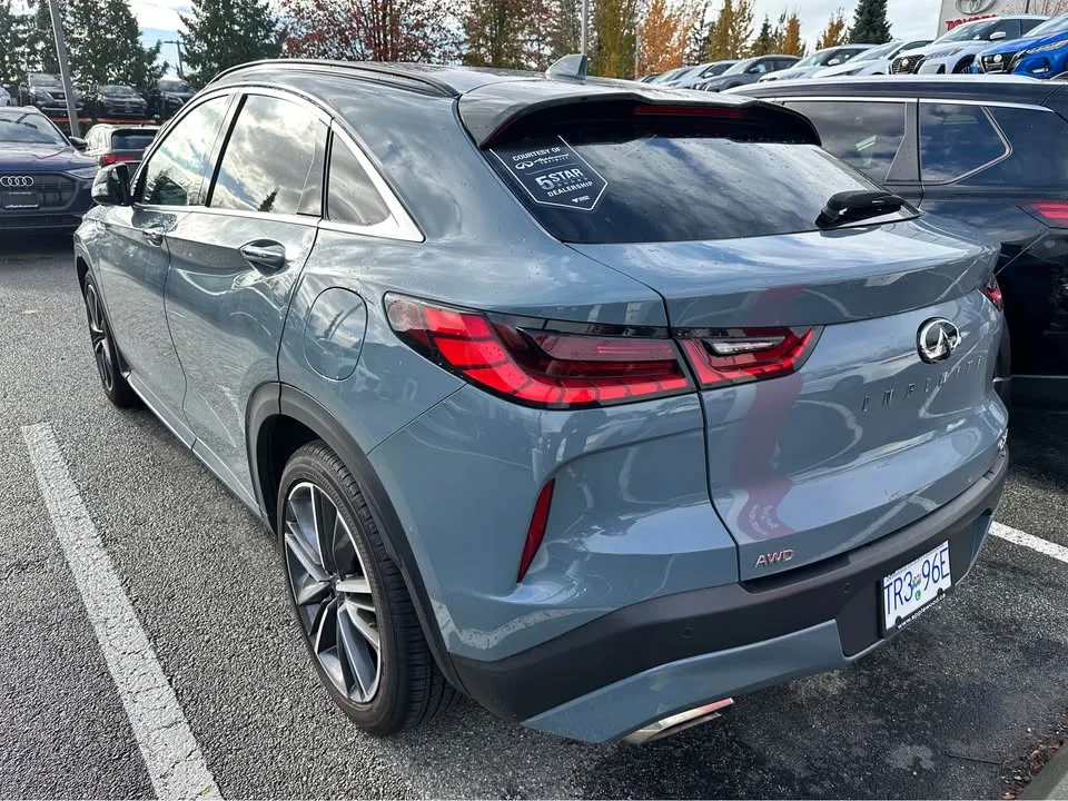 2024 Infiniti QX50 image indicator(10)