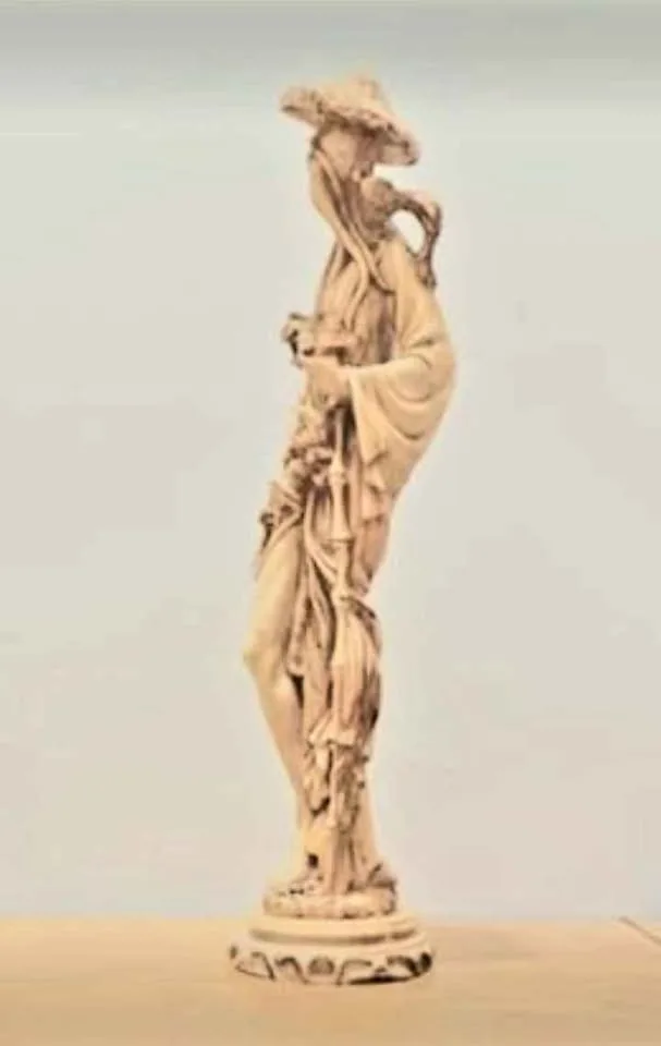 18" Chinese Hand Carved Statue image indicator(2)