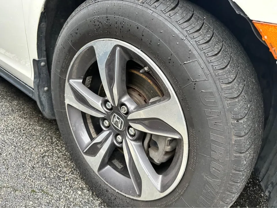 2019 Honda Odyssey EX image indicator(10)