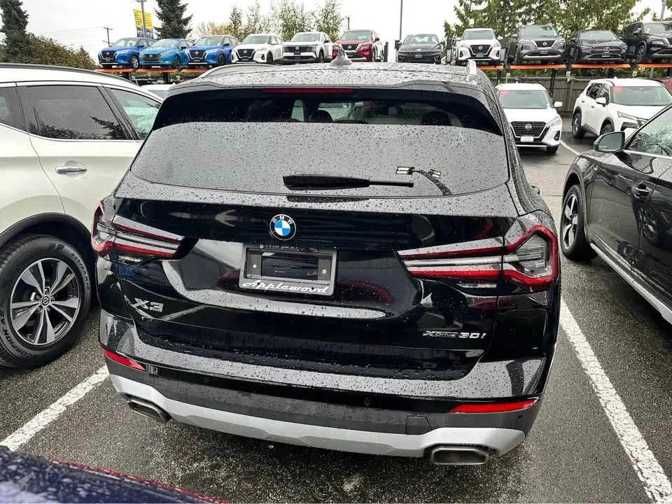 2024 BMW X3 xDrive30i image indicator(8)