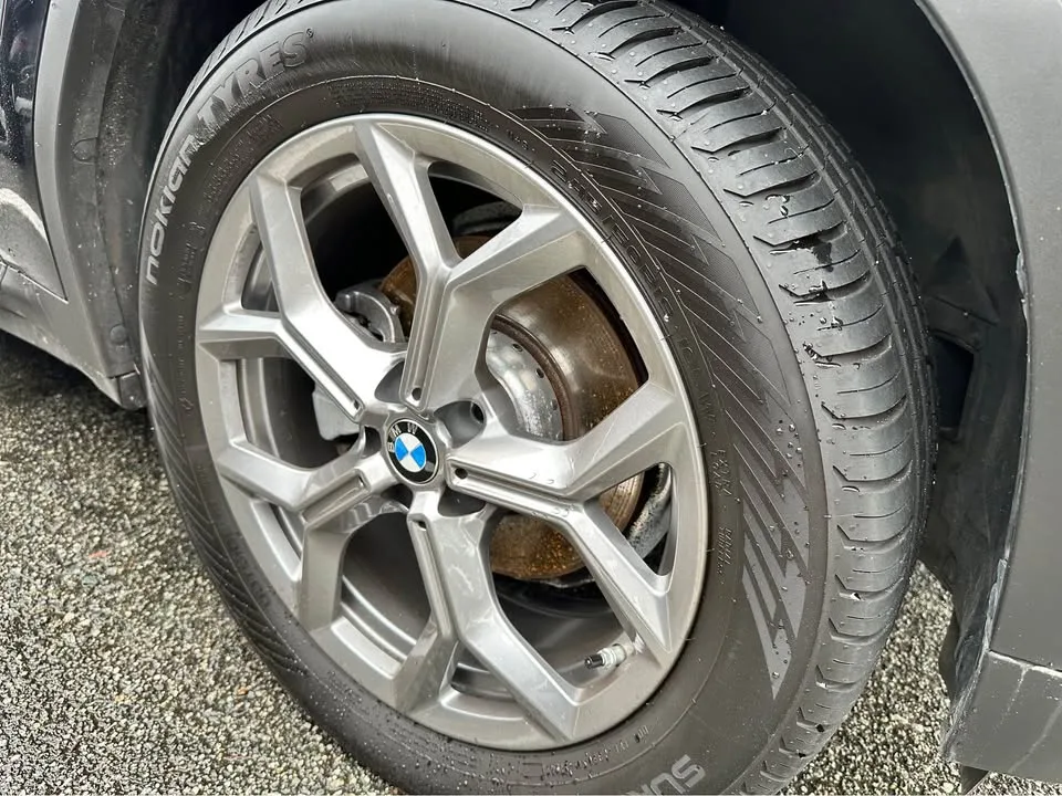 2024 BMW X3 xDrive30i image indicator(10)