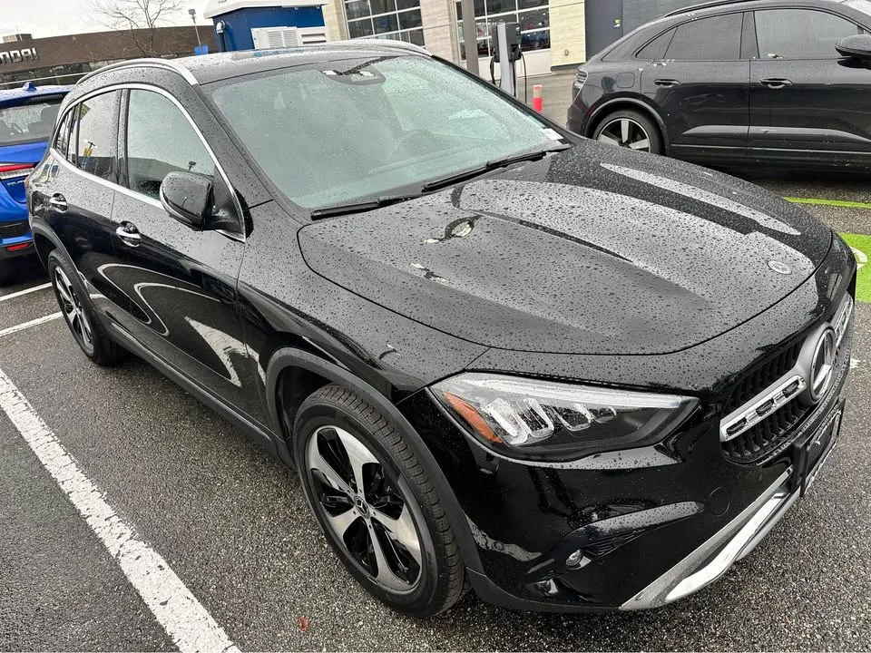 2024 Mercedes-Benz GLA image indicator(6)