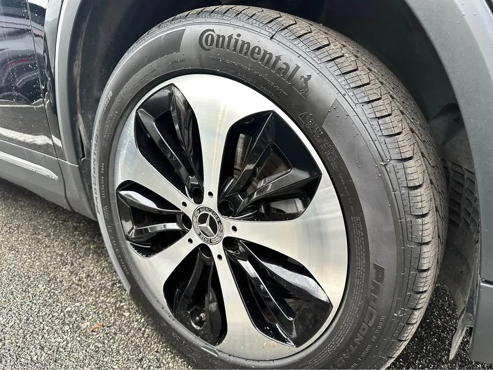 2024 Mercedes-Benz GLA image indicator(10)