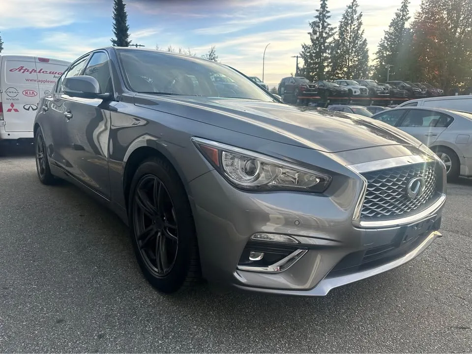 2022 Infiniti Q50 Luxe AWD image indicator(3)