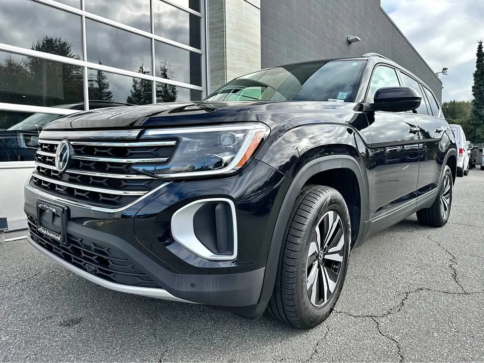 2024 Volkswagen Atlas thumbnail