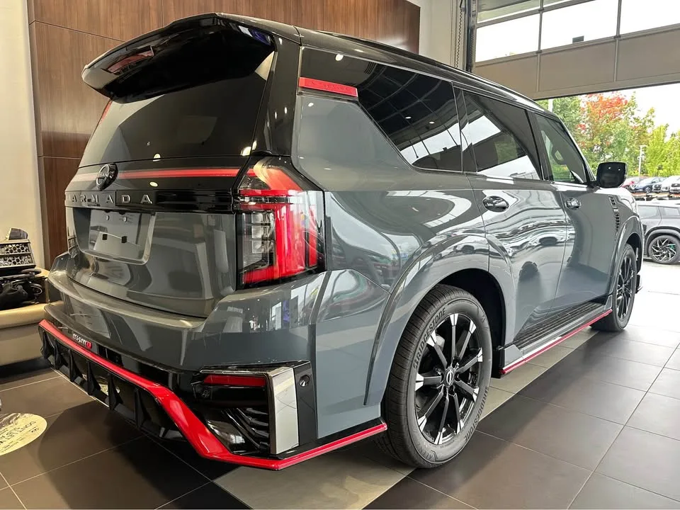 2026 Nissan Armada 4x4 NISMO image indicator(4)