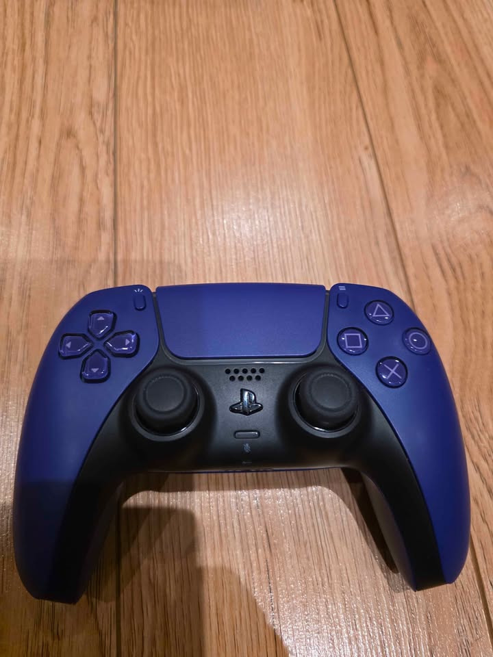 PS5 Bundle - photo 4