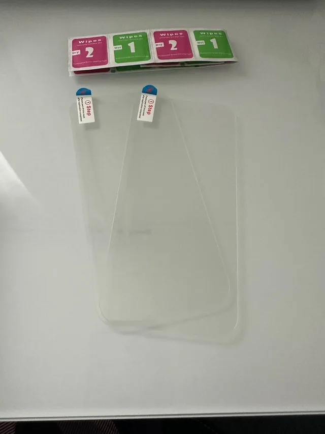 iPhone 14 Pro Screen Protectors thumbnail
