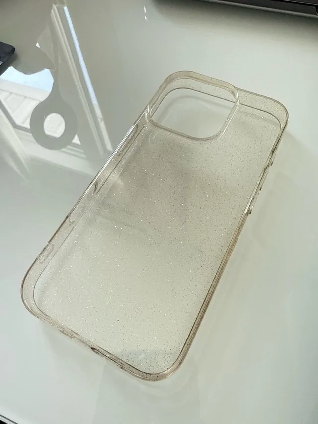 iPhone 16 Pro Sparkly Case thumbnail