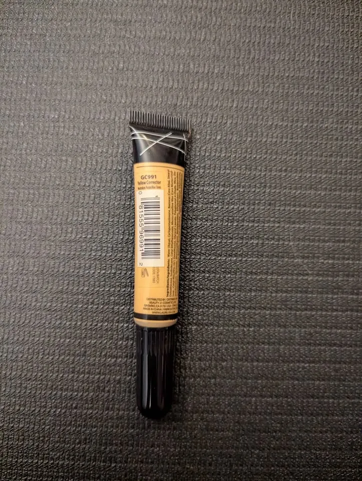 L.A. Girl Pro Conceal - Yellow Corrector image indicator(2)