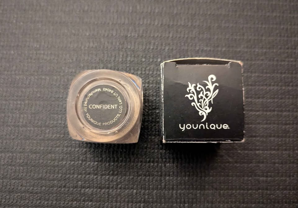 New - Younique Moodstruck Mineral Pigment Eye Shadow - New - photo 2