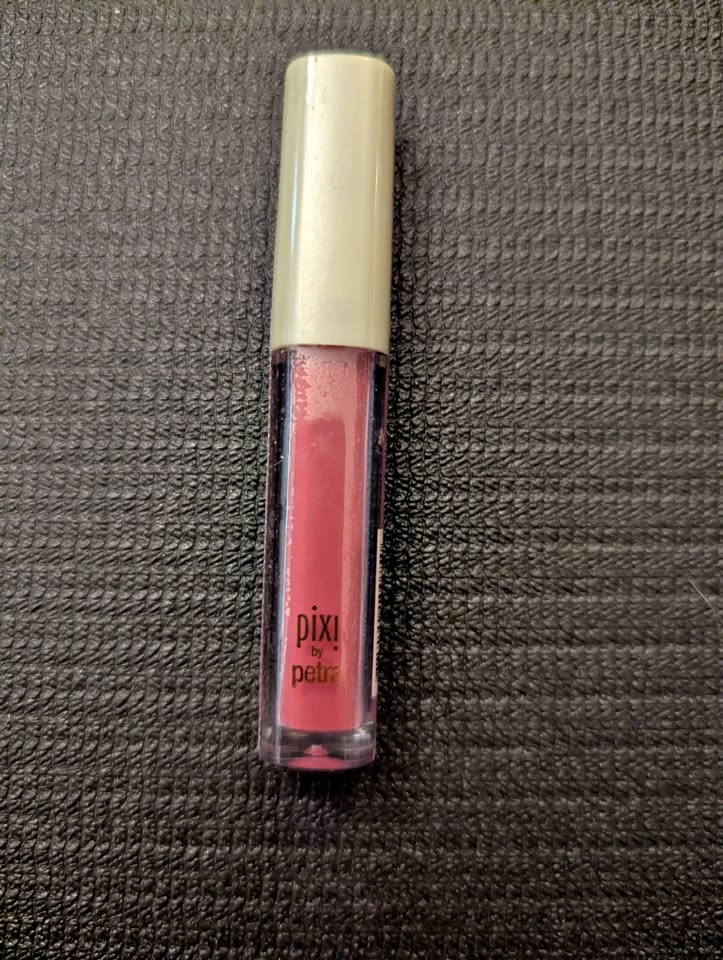 New Sealed Pixi LipLift Max Lip Plumper Gloss