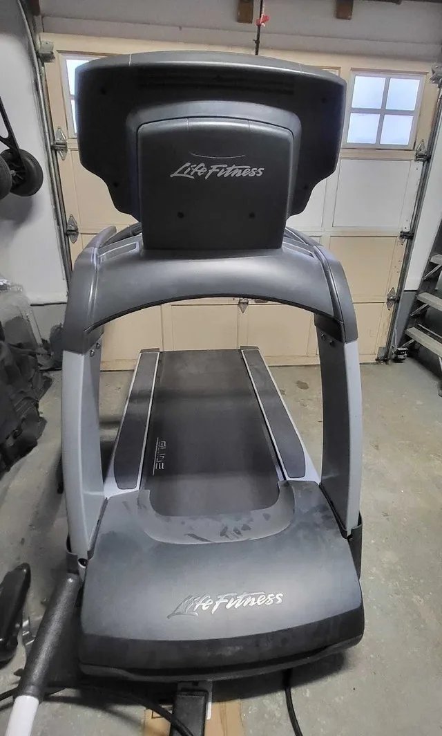 Life fitness treadmill image indicator(3)