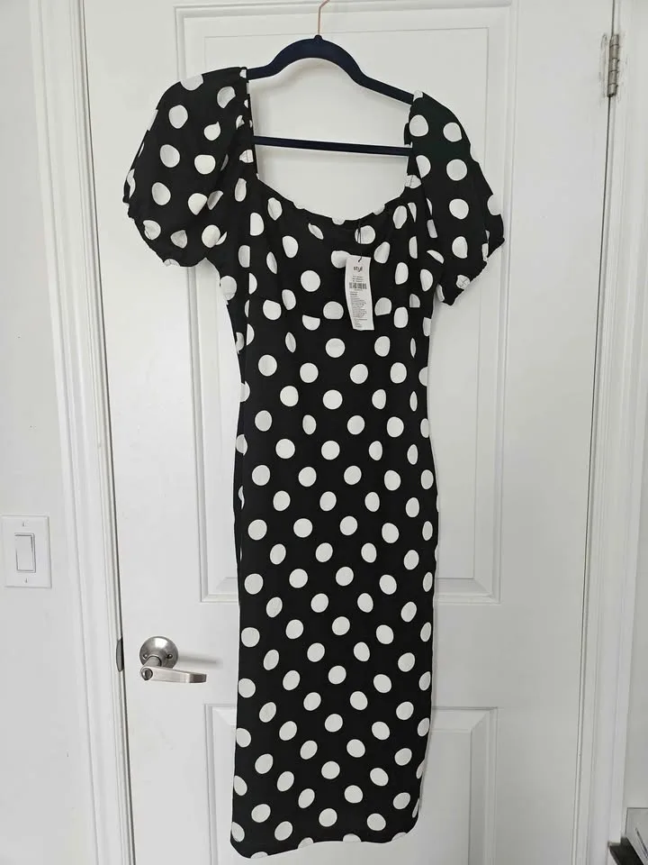 Black Polka Dot Dress image indicator(6)