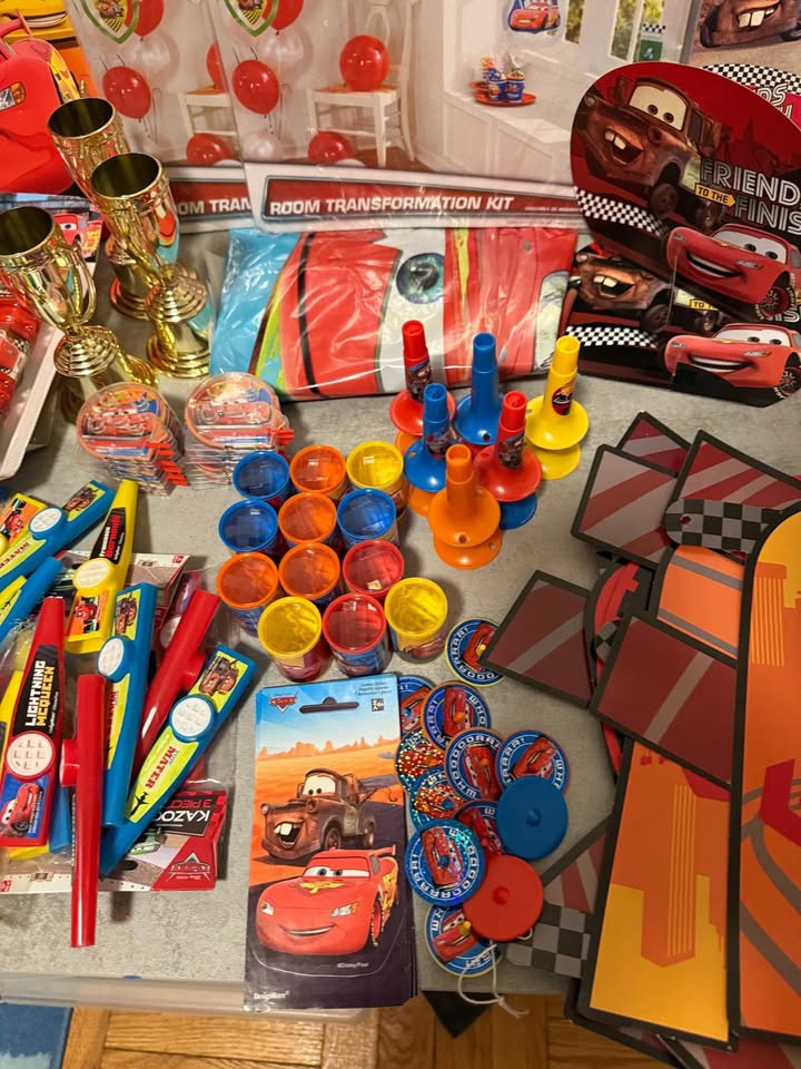 Huge Cars Party Theme lot - photo 3