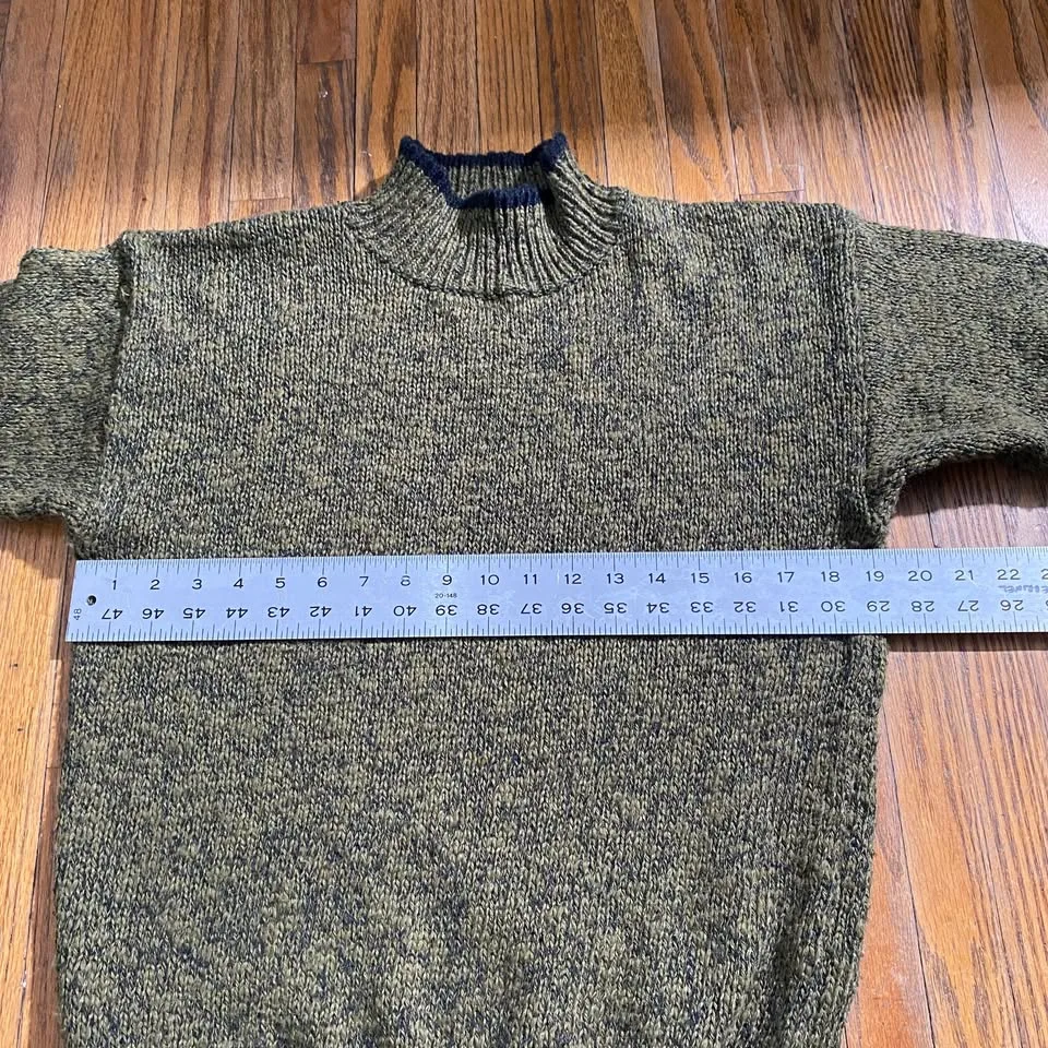 Vintage mock neck sweater image indicator(4)