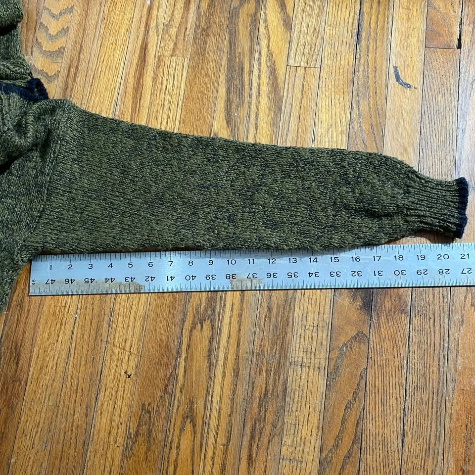 Vintage mock neck sweater image indicator(6)