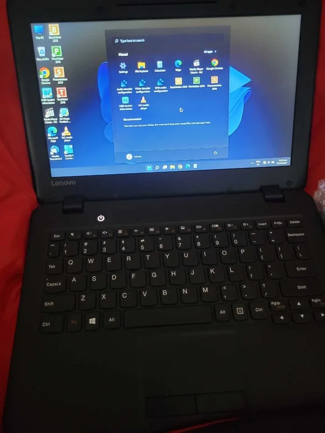 Lenovo Netbook only $99 image indicator(2)