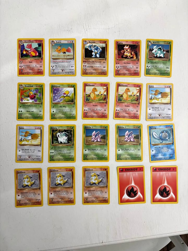 Pokémon Trading Cards Base Set 2 17/130, 23 total